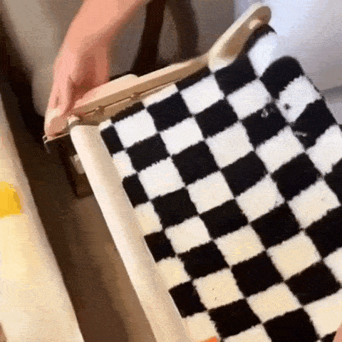 Cama Suspensa com Fixador para Gatos